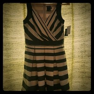 Brand New Gabby Skye Vintage style dress